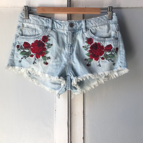 H&M Pants - NWT H&M shorts